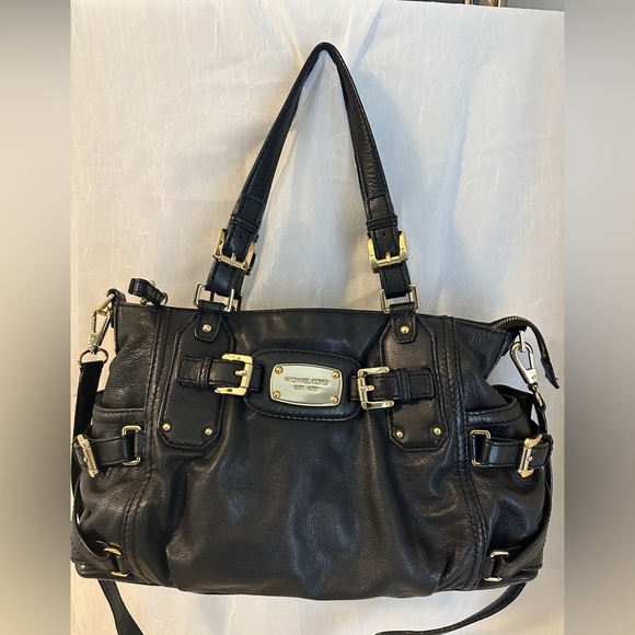 Michael Kors Handbags - Michael Kors Black Leather Satchel Crossbody Bag